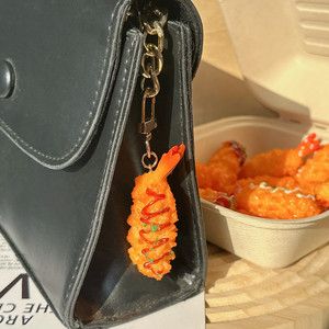 Portachiavi Realistico a Forma di Gamberetto Tempura, Ciondolo a Forma di Cibo Fritto con Dettaglio Salsa, Divertente Pendente Giapponese a Tema Frutti di Mare per Borsa o Auto - Product Image 4