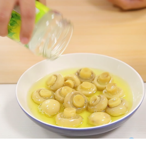 2025 bán chạy nhất hương vị tốt dinh dưỡng phong phú đóng hộp rau đóng hộp nấm toàn bộ trong Jar/tin - Product Image 3