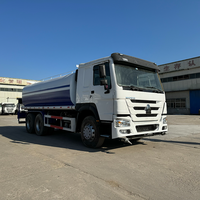 Camion-citerne à eau diesel SINOTRUCK HOWO 20000L à prix raisonnable, transmission 6x4, moteur en acier au carbone, prix d'usine, en stock