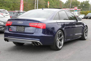 รถยนต์มือสองราคาถูกขายส่งที่ดีที่สุด ปี 2014 S6 AWD 4.0T 4 ประตู ซีดาน พวงมาลัยซ้าย เบาะหนัง กล้องมองหลัง หลังคาซันรูฟ - Product Image 3