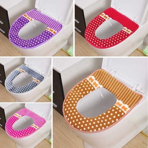 2pcsPaste style siège de toilette en peluche épaissi toutes saisons universel couverture de toilette anneau de toilette - Product Image 2