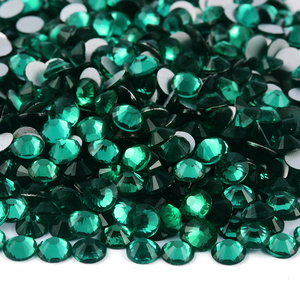 OLeeya Wholesale Glass Flatback Rhinestones SS20 Crystal Non-Hotfix Round Gems for 3D Nail Design Garment - Product Image 3