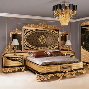 Ensemble de Mobilier de Chambre Royal Classique Africain Sculpté à la Main, Or Noir, Cinq Pièces, Taille King, Luxe - Product Image 1