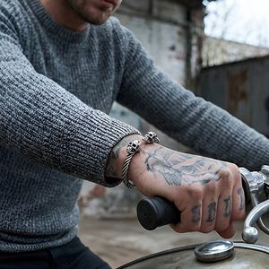 Stainless Steel Double <b>Skull</b> Bangle Men Bracelet Adjustable Stainless Steel Charm Jewelry Fashion Bracelets Hip-hop Punk Design - Product Image 4