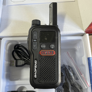 BAOFENG BF-T18 T18 <span class=keywords><strong>PMR</strong></span> 446MHZ WALKIE TALKIE - Product Image 3