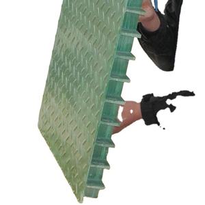 Plancher de passerelle en fibre de verre moulé avec grille - Product Image 6