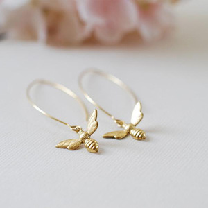 Pendientes de abeja para mujer, estilo vintage, joyería de moda con diseño de insecto - Product Image 3
