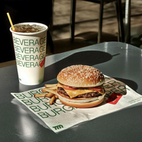 Service ODM disponible, boîte à hot-dogs et hamburgers en papier kraft biodégradable sur mesure pour les restaurants de restauration rapide
