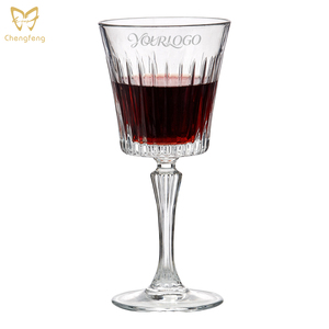 Verres à vin en cristal soufflé à la main vintage, verres à vin rouge et à brandy gravés et rayés, verrerie artisanale, parfaits pour les mariages - Product Image 1