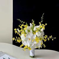 Nieuwe collectie Panda PD-WD006 Traditionele elegante kleur Bos Kunstmatige bruidshandboeket Kleurrijke bloemen Bruiloft Verloving