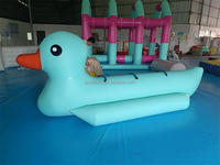 Bateau gonflable commercial en forme de canard pour parc aquatique, loisirs aquatiques en groupe et divertissement en plein air