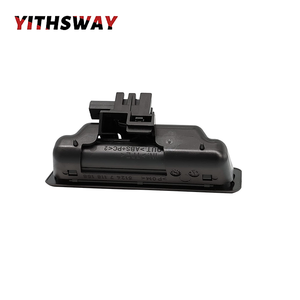 Interrupteur de déverrouillage de la poignée du coffre arrière 51247118158 pour <span class=keywords><strong>BMW</strong></span> E60 <span class=keywords><strong>E90</strong></span> X5 E70 51247118158 51-24-7-118-158. - Product Image 5