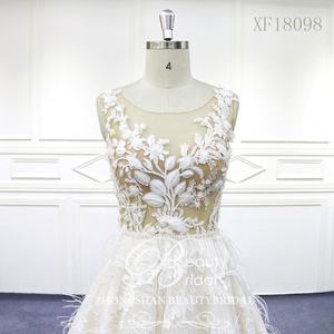 XF18098 alta calidad barato diseño Original lujo A-line <span class=keywords><strong>vestidos</strong></span> de novia con pluma <span class=keywords><strong>2021</strong></span> - Product Image 2