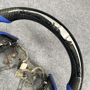 พวงมาลัยแบบสปอร์ต 4 ก้าน หน้าจอ LED หุ้มหนังคาร์บอนไฟเบอร์แท้ สำหรับรถยนต์ Honda Accord รุ่นที่ 7 ปี 2003-2007 และ Odyssey ปี 2005-2010 - Product Image 5