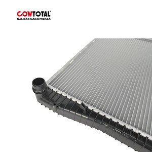 <span class=keywords><strong>Radiatore</strong></span> in Alluminio di Alta Qualità Cowtotal 17111439103 per <span class=keywords><strong>BMW</strong></span> - Product Image 2