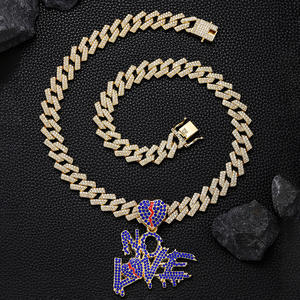 Européen américain <span class=keywords><strong>NOLOVE</strong></span> exagéré coeur fissuration plein diamant lettre pendentif chaînes cubaines collier explosif couleur violette - Product Image 4