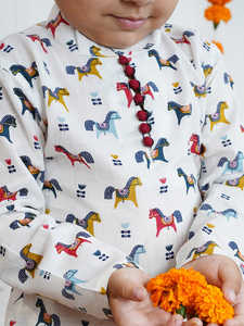 Conjunto de Kurta con Estampado de Caballo Blanco y Pijama Blanco para Niños, Ropa Tradicional Étnica Infantil, Traje de Kurta y Pijama para Fiestas y Bodas - Product Image 4