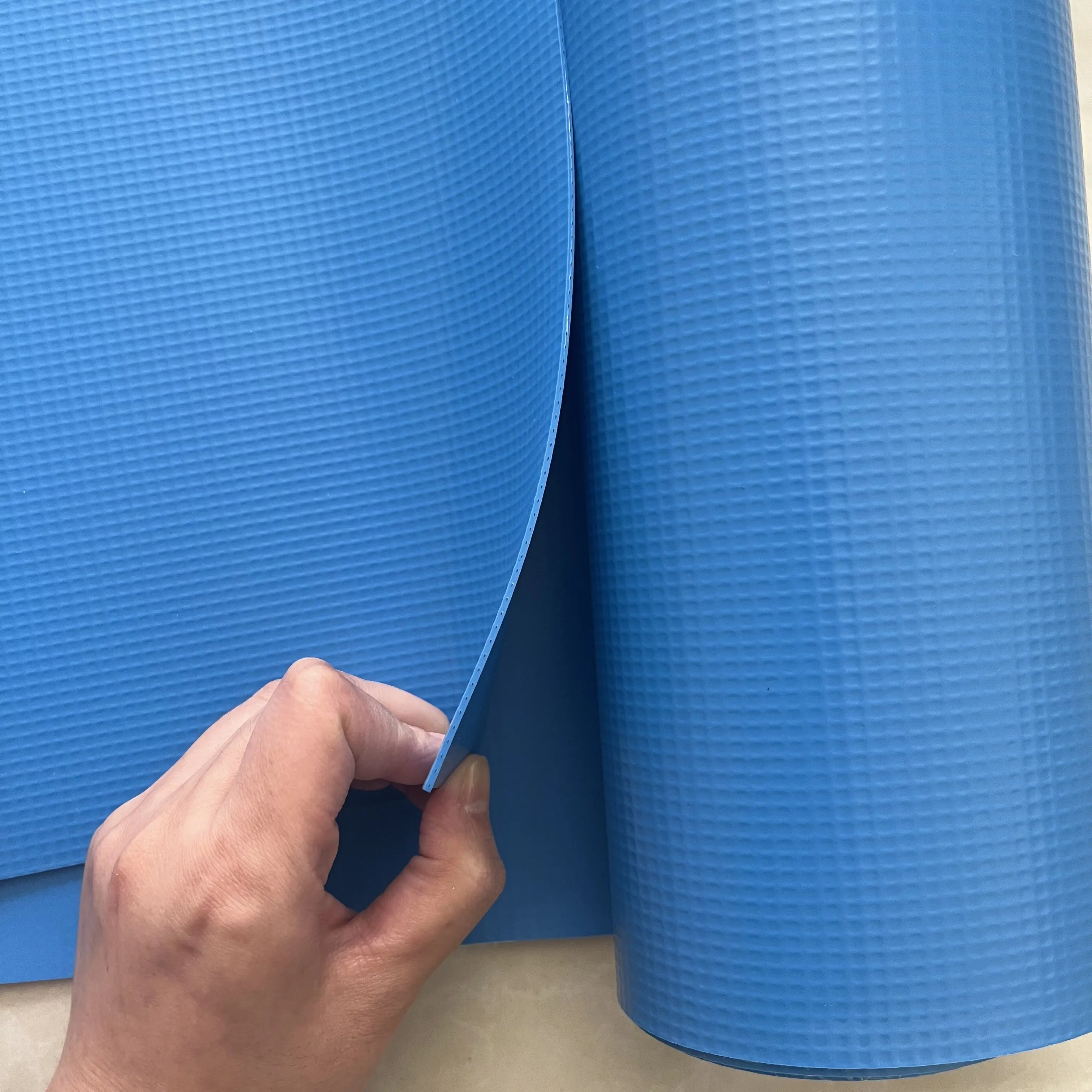 수영장에 대한 1.5 mm의 무료 샘플 블루 컬러 PVC 수영장 라이너