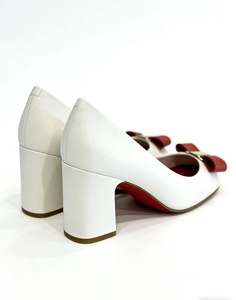 <span class=keywords><strong>Scarpe</strong></span> di Lusso <span class=keywords><strong>con</strong></span> Fiocco Rosso e <span class=keywords><strong>Tacco</strong></span> <span class=keywords><strong>Basso</strong></span>, <span class=keywords><strong>Eleganti</strong></span> in Pelle Bianca <span class=keywords><strong>con</strong></span> <span class=keywords><strong>Tacco</strong></span> Medio - Product Image 2