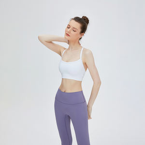 Ensembles de soutien-gorge de Yoga de Fitness pour femmes de couleur unie personnalisée à la mode soutien-gorge de Yoga d'entraînement sportif respirant léger - Product Image 4
