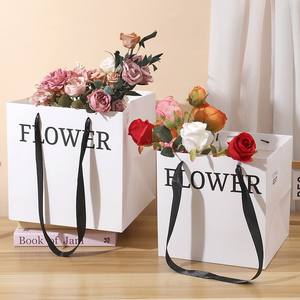 Emballage de bouquet de fleurs imprimé sur mesure Sac carré à fond plat en kraft Sac en papier <span class=keywords><strong>blanc</strong></span> pour gâteaux Pâtisserie Cadeau Sacs de transport avec poignées - Product Image 3