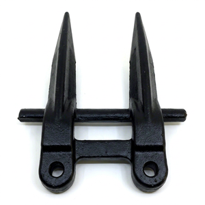 676235 Garde-lame en acier forgé EN8-D pour lame de moissonneuse-batteuse 178x150x11.5mm Pièce de rechange pour machines agricoles - Product Image 1