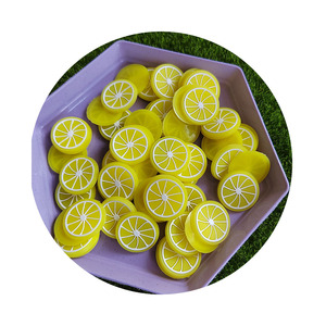 Confezione <span class=keywords><strong>da</strong></span> 100 Pezzi di Limoni Artificiali in PVC Realistici per Decorazioni di Vasi, Cucina, Feste e Ornamenti - Product Image 5