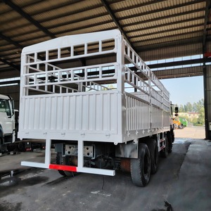 Camion de fret Howo d'<span class=keywords><strong>occasion</strong></span> Sino Truck Howo 8x4 40 <span class=keywords><strong>tonnes</strong></span> - Product Image 4
