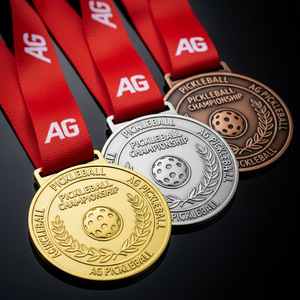 Medallas <span class=keywords><strong>de</strong></span> metal para Pickleball, Oro, Plata, Bronce, con diseño <span class=keywords><strong>de</strong></span> pala y pelota, cinta y textura artesanal para premios <span class=keywords><strong>de</strong></span> torneos - Product Image 3