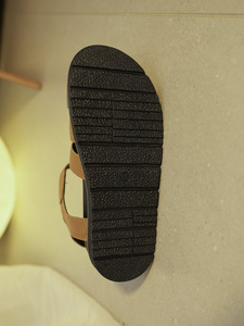 <span class=keywords><strong>Sandales</strong></span> plates décontractées pour femmes, tendance mode, imprimées en PVC, à bout ouvert, semelle épaisse en caoutchouc, légères, style pieds nus, pour la plage - Product Image 5