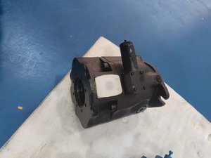 Pompe hydraulique P2075 P2105 P2060 P2145 P3075 P3105 P3145 Pompe à piston hydraulique axiale P2105R00C1C23LA20N00A1B1P - Product Image 4