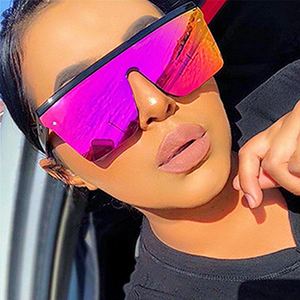 Gafas de Sol Extra Grandes 2025 para Mujer, Montura Grande Cuadrada, Parte Superior Plana, Lentes Degradadas con Remaches, Gafas de Sol con Protección UV400, Gafas de Sol de Espejo para Hombre y Mujer - Product Image 1