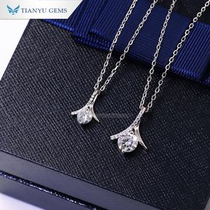 Tianyu Gems Fine Jewelry Sterling 18K Plaqué Or Blanc Pendentif Ruban 925 Femmes Moissanite Collier pour Femme - Product Image 2