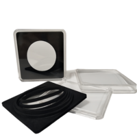 Petite boîte de présentation carrée transparente en plastique pour pièces commémoratives, médailles, badges, objets de collection, modèle YHT-605 002
