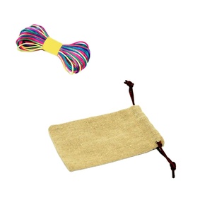 Pochette en coton naturel recyclé, lin et jute pour cadeau, petit sac à cordon pour bijoux avec patch logo - Product Image 5
