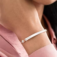Bracelets en acier inoxydable plaqué or 18 carats, gravure au laser, haute qualité, cadeau d'anniversaire pour femme, petite amie