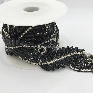 Tr041 Hot Bán New Sắt Trên Nhựa Cắt Tỉa Hotfix Hạt Nhựa Pha Lê Lấp Lánh Lá Hình Dạng Rhinestone Màu Sắc Khác Nhau Trims - Product Image 5