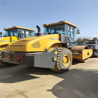 Compacteur vibrant de sol à tambour simple ou double de 26 tonnes, puissant et robuste, pour projets d'infrastructure