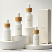 En stock, flacons compte-gouttes en verre givré blanc, 5-100 ml, vides, pour sérum, huile essentielle, emballage cosmétique avec couvercle en bambou, logo personnalisé