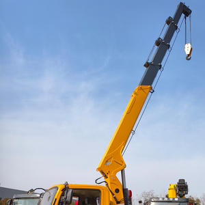 Grue télescopique montée sur camion de 5 tonnes, grue hydraulique pour camion sans châssis - Product Image 2