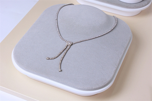Support d'affichage de bijoux Mason, support personnalisé pour pendentif et bague, accessoire d'affichage en velours gris, présentoir de bijoux pour magasin de bijoux - Product Image 2