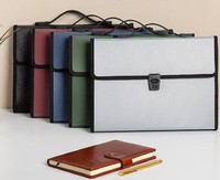 Sac de classement accordéon extensible à grande capacité personnalisé en PP avec 13 pochettes et fermeture à pression