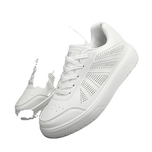 รองเท้าบาสเก็ตบอลแฟชั่นลำลองเปลี่ยนสีขาวบริสุทธิ์2025 forces1เปลี่ยนสีได้ AF1s สีดำและสีขาว
