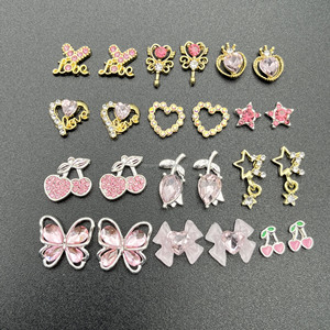 18 Piezas <span class=keywords><strong>de</strong></span> Adornos <span class=keywords><strong>de</strong></span> <span class=keywords><strong>Uñas</strong></span> 3D <span class=keywords><strong>de</strong></span> Lujo con Forma <span class=keywords><strong>de</strong></span> Corazón, Estrella, <span class=keywords><strong>Reina</strong></span> y Copo <span class=keywords><strong>de</strong></span> Nieve en Azul - Product Image 4