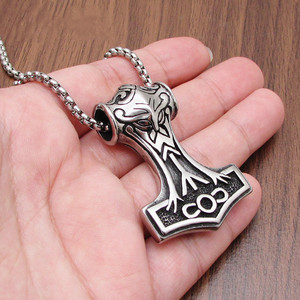 Style nordique en acier inoxydable 316L Animal Viking Thor marteau Mjolnir pendentif collier pour hommes fermoir martelé - Product Image 3