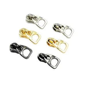 Factory OEM Customized Handbag Puller Metal Zipper 5#slider Nylon Zipper #3 Runner Handbag Brass Zipper Pull ZM1367