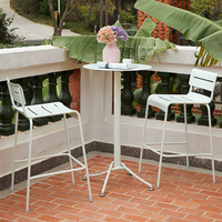 Chaise haute de bar extérieure contemporaine en métal blanc, design moderne pour cuisine de ferme, salle à manger, salon, bar à domicile, hôtel
