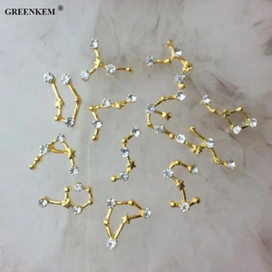 จี้สร้อยคอคริสตัลรูปกลุ่มดาว<span class=keywords><strong>สี</strong></span>ทองพร้อมตัวอักษรสวยงาม3D 12ชิ้น/เซ็ตสำหรับตกแต่ง<span class=keywords><strong>เล็บ</strong></span> - Product Image 4