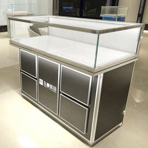 Precio al por mayor Cajón <span class=keywords><strong>de</strong></span> marco <span class=keywords><strong>de</strong></span> metal <span class=keywords><strong>de</strong></span> vidrio <span class=keywords><strong>de</strong></span> excelente calidad Exhibición aerodinámica Tienda minorista Escaparate <span class=keywords><strong>de</strong></span> joyería usado - Product Image 5