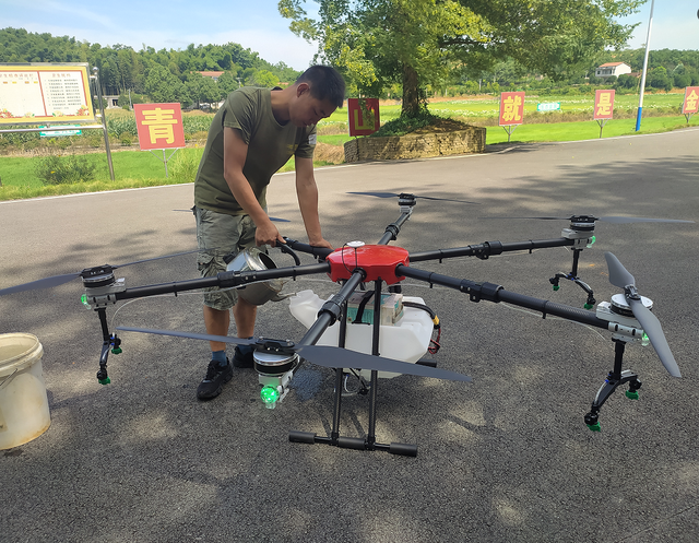 TYI 6-30E Agricultural UAV with Sprayer Efficient and Stable Operation Easy to Use Suitable for Agricultural Spraying Operations